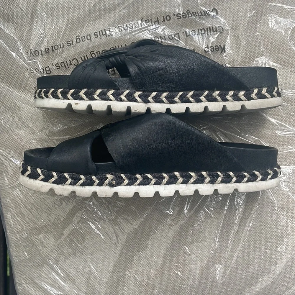 J/Slides black leather with braided trim detail - Picture 3 of 5